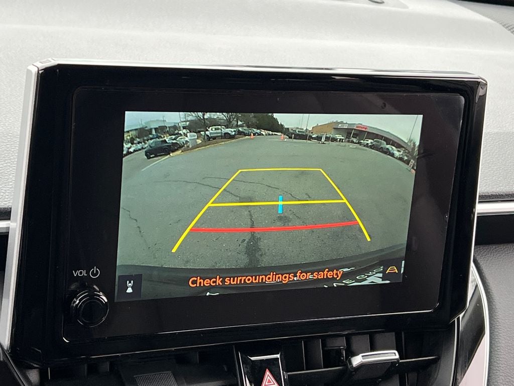 2025 Toyota Corolla Cross XLE