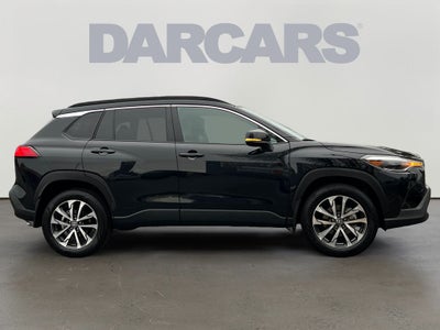 2025 Toyota Corolla Cross XLE