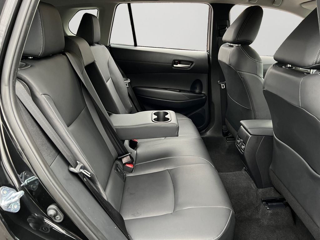 2025 Toyota Corolla Cross XLE