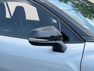 2023 Toyota Corolla Cross Hybrid SE