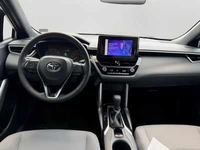 2023 Toyota Corolla Cross Hybrid SE