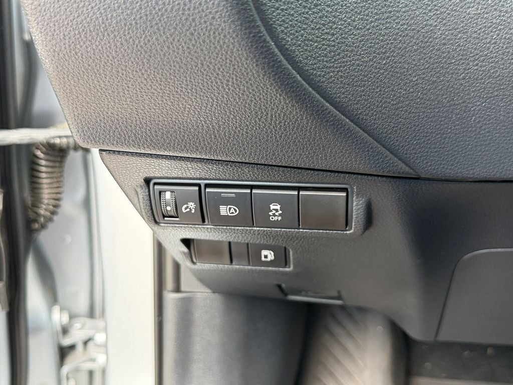 2023 Toyota Corolla Cross Hybrid SE