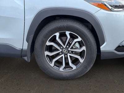 2023 Toyota Corolla Cross Hybrid SE