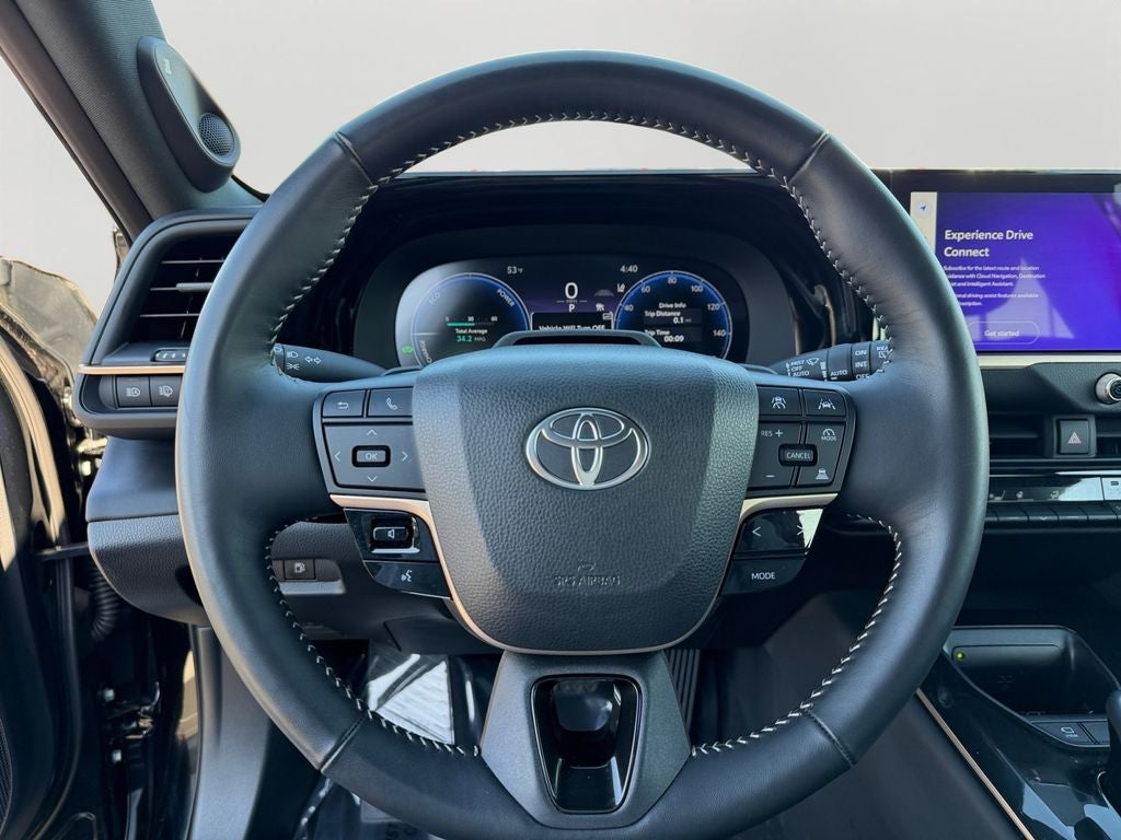 2025 Toyota Crown Signia Limited