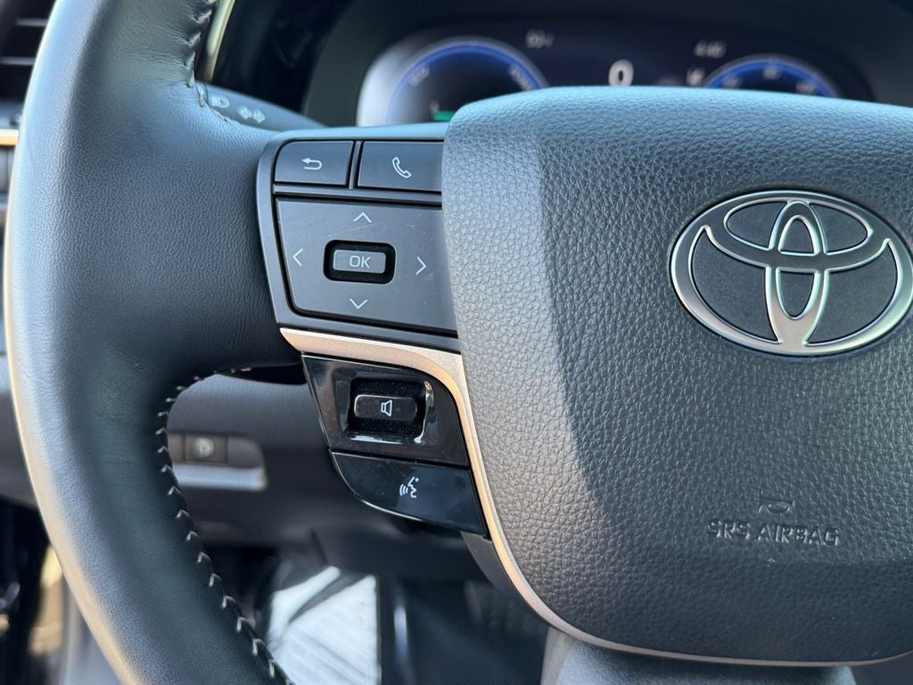 2025 Toyota Crown Signia Limited