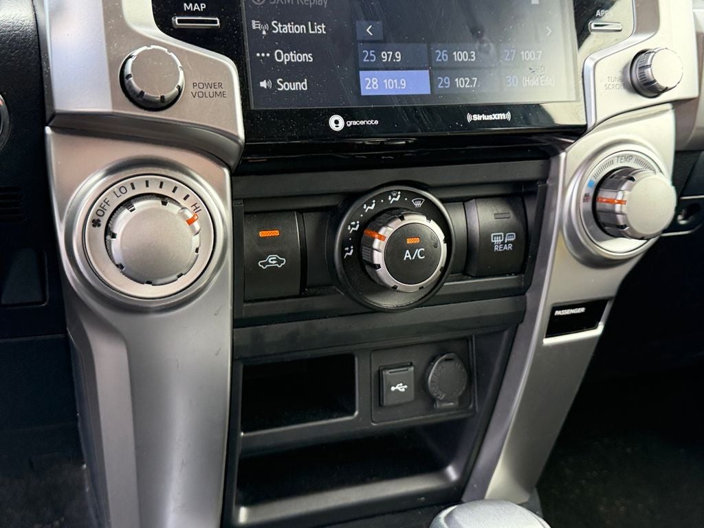2024 Toyota 4Runner SR5
