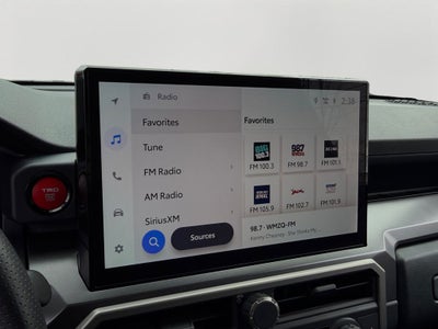 2025 Toyota 4Runner TRD Off-Road Premium SUNROOF / NAV / LOW MILES / GREAT VALUE ON CARFAX