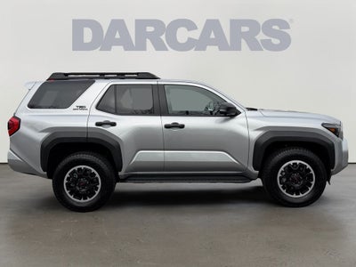 2025 Toyota 4Runner TRD Off-Road Premium SUNROOF / NAV / LOW MILES / GREAT VALUE ON CARFAX