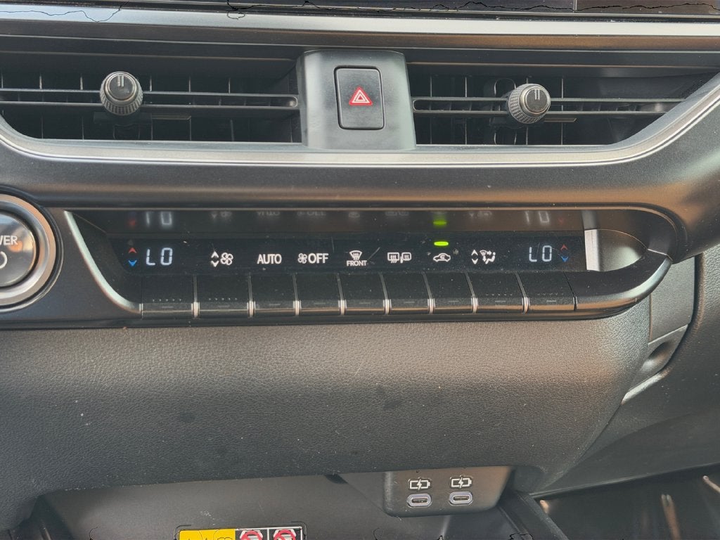 2024 Lexus UX 250h Premium 250h Premium w/ Sun Roof