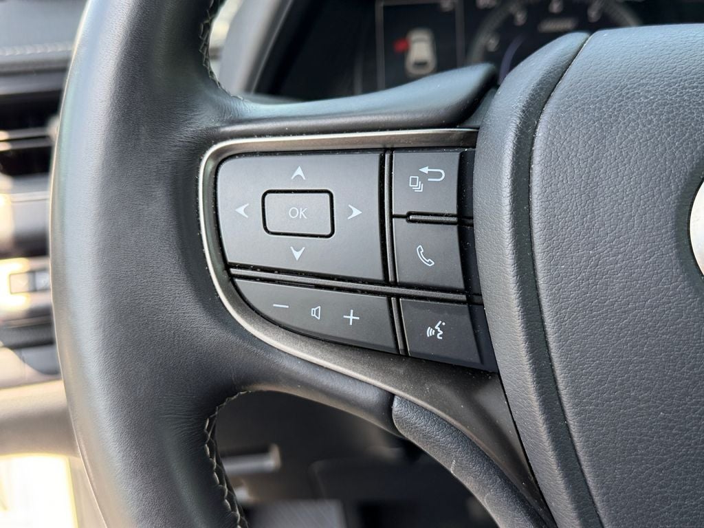 2020 Lexus UX 200 Base 200 Base