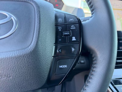 2025 Toyota bZ4X XLE TOYOTA ELECTRIFIED / CLEAN CARFAX / 1 OWNER