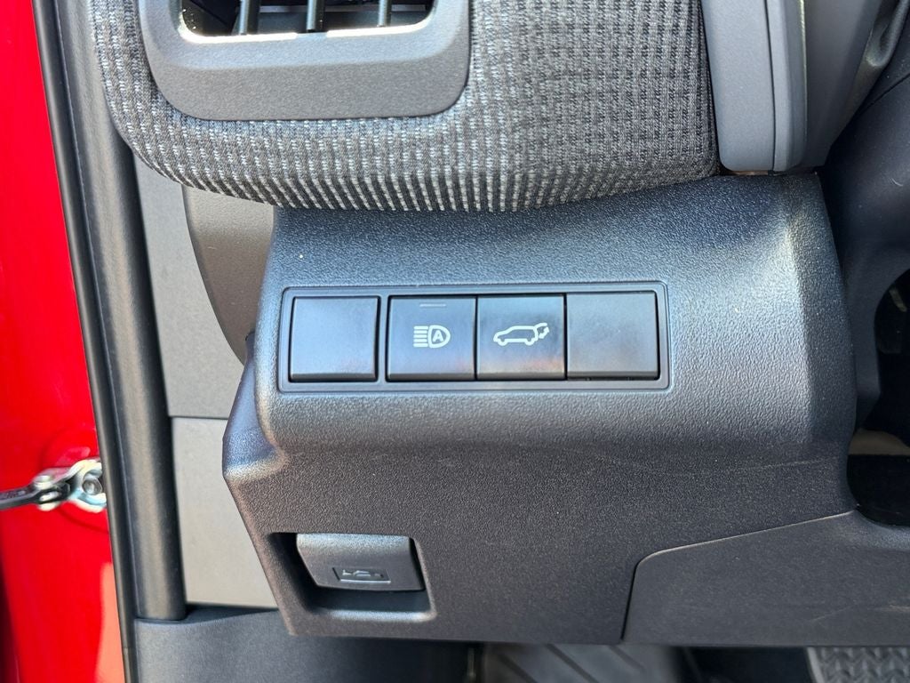 2025 Toyota bZ4X XLE TOYOTA ELECTRIFIED / CLEAN CARFAX / 1 OWNER