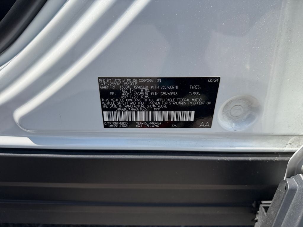 2024 Toyota bZ4X XLE