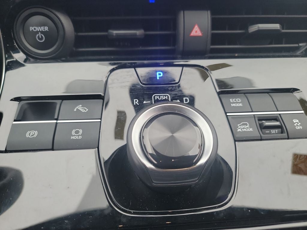 2025 Toyota bZ4X XLE