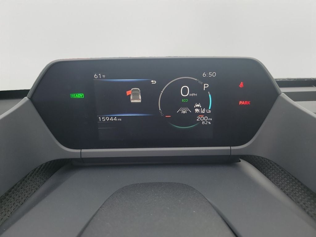2025 Toyota bZ4X XLE