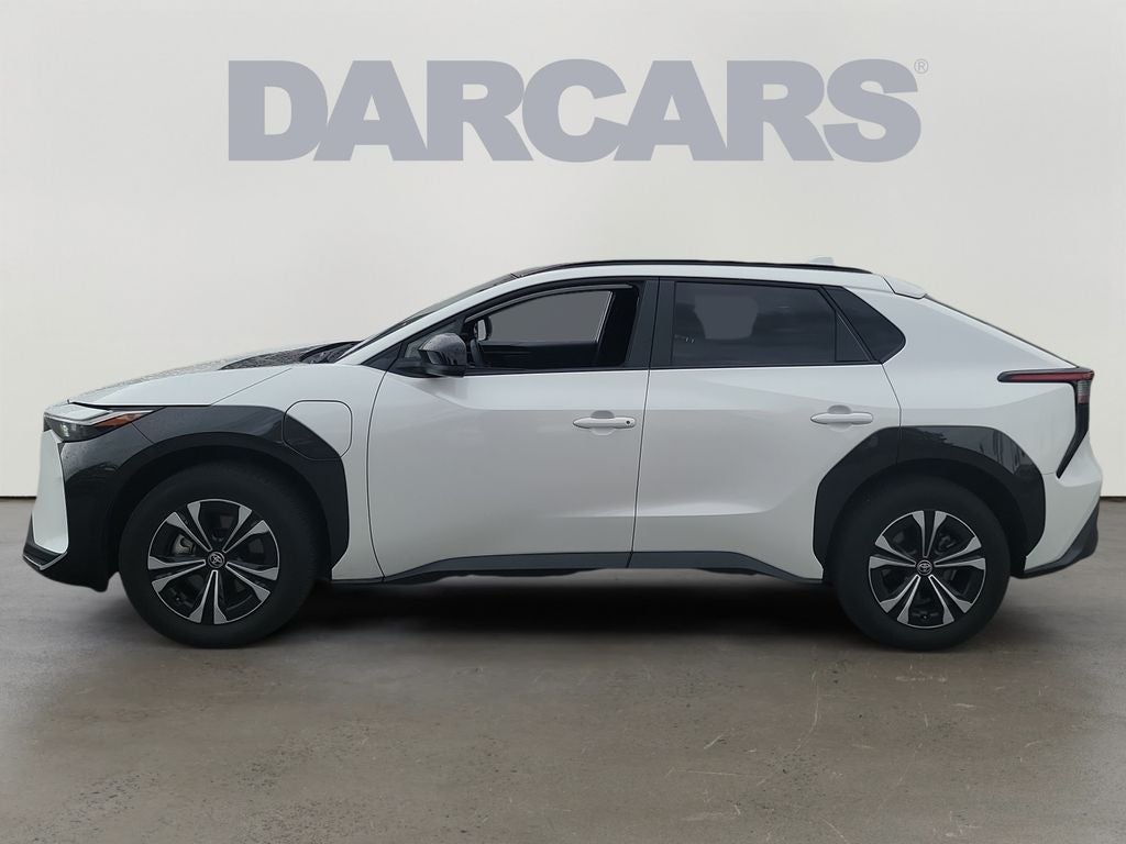 2025 Toyota bZ4X XLE