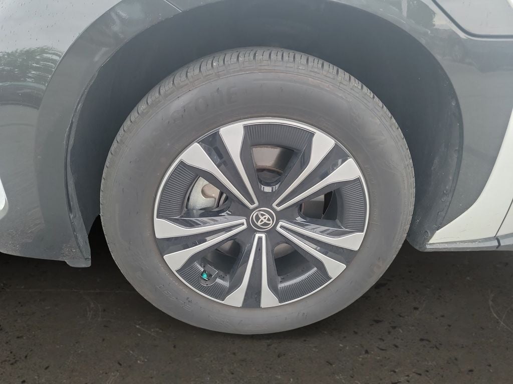 2025 Toyota bZ4X XLE