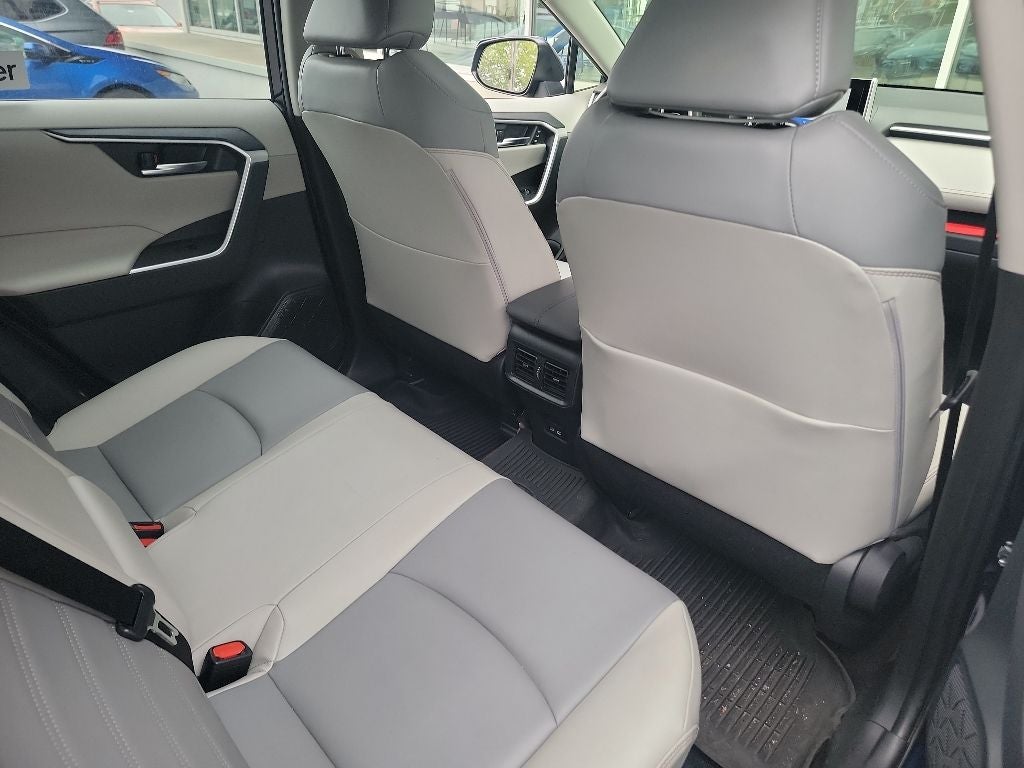 2025 Toyota RAV4 Hybrid XLE Premium