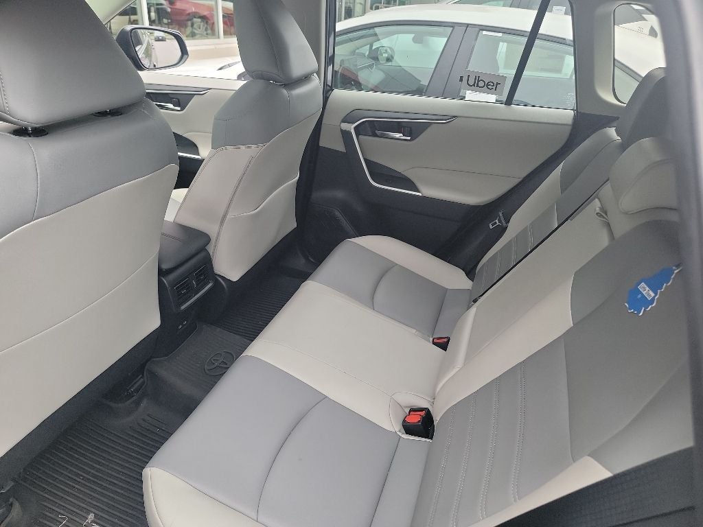 2025 Toyota RAV4 Hybrid XLE Premium