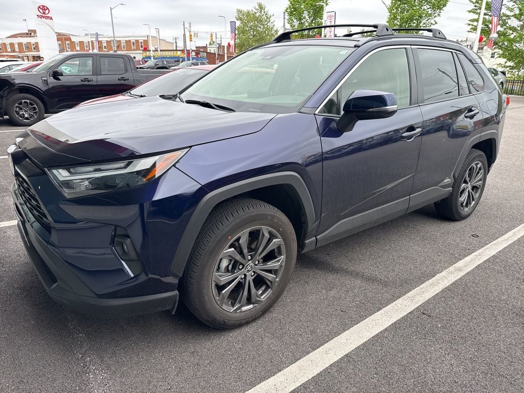 2025 Toyota RAV4 Hybrid XLE Premium