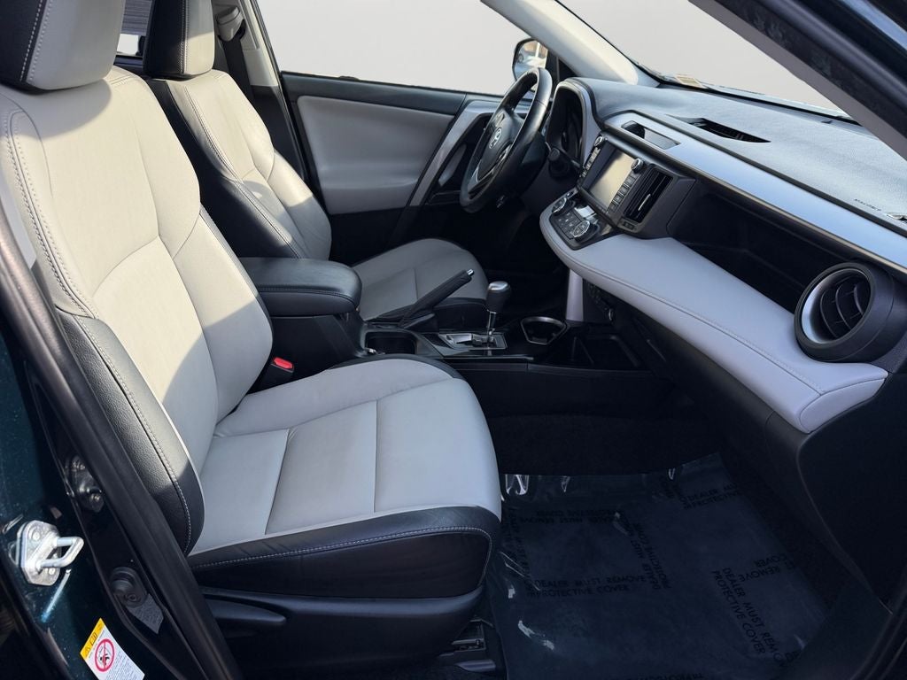 2018 Toyota RAV4 Hybrid Limited GREAT VALUE