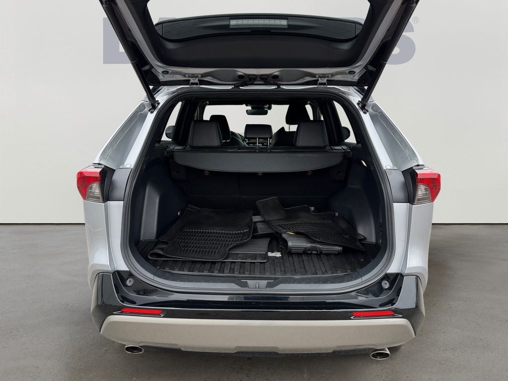 2022 Toyota RAV4 Hybrid XSE