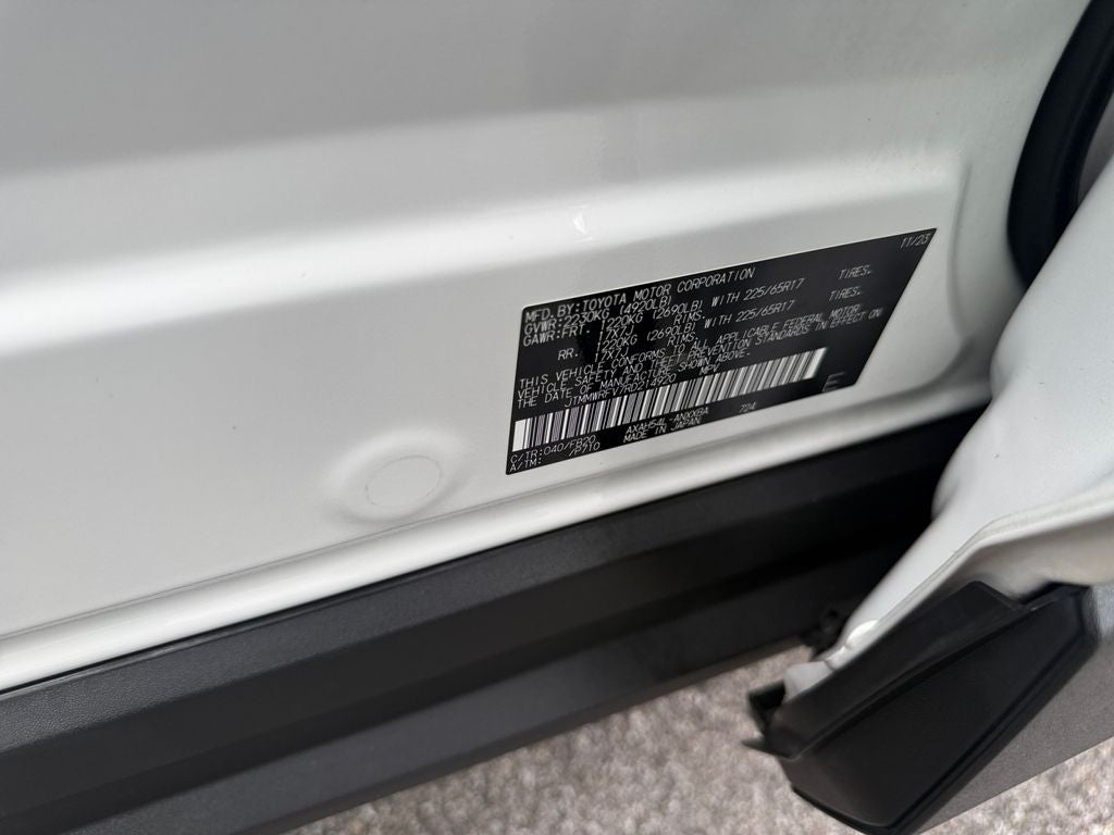 2024 Toyota RAV4 Hybrid LE