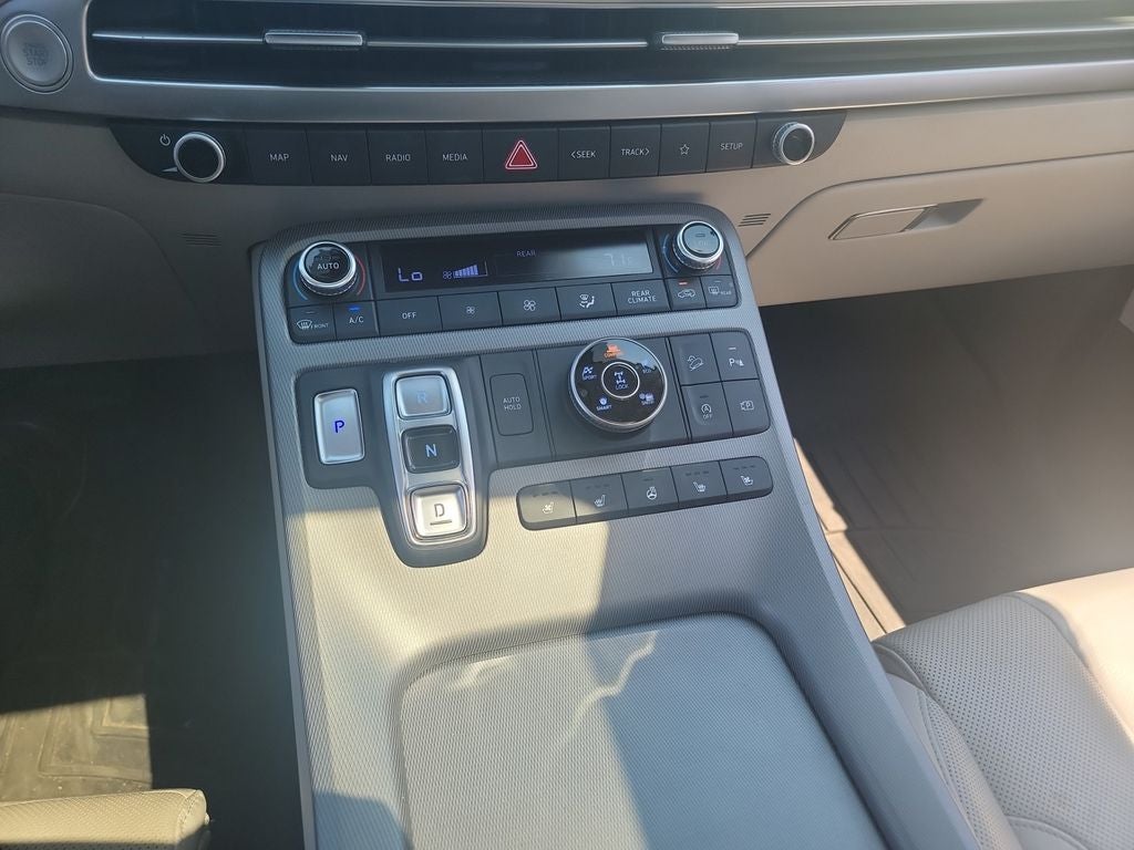 2023 Hyundai Palisade Limited 1 OWNER /