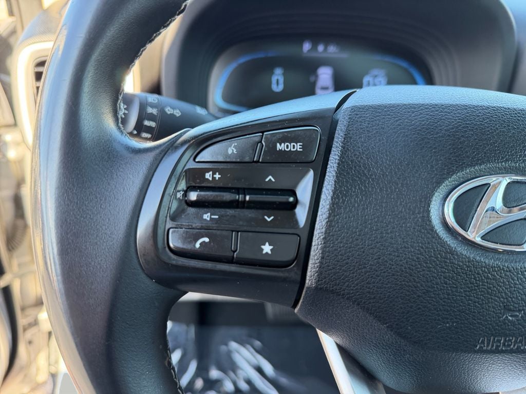 2023 Hyundai Venue SEL