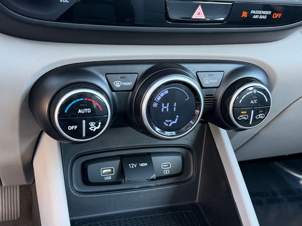 2023 Hyundai Venue SEL