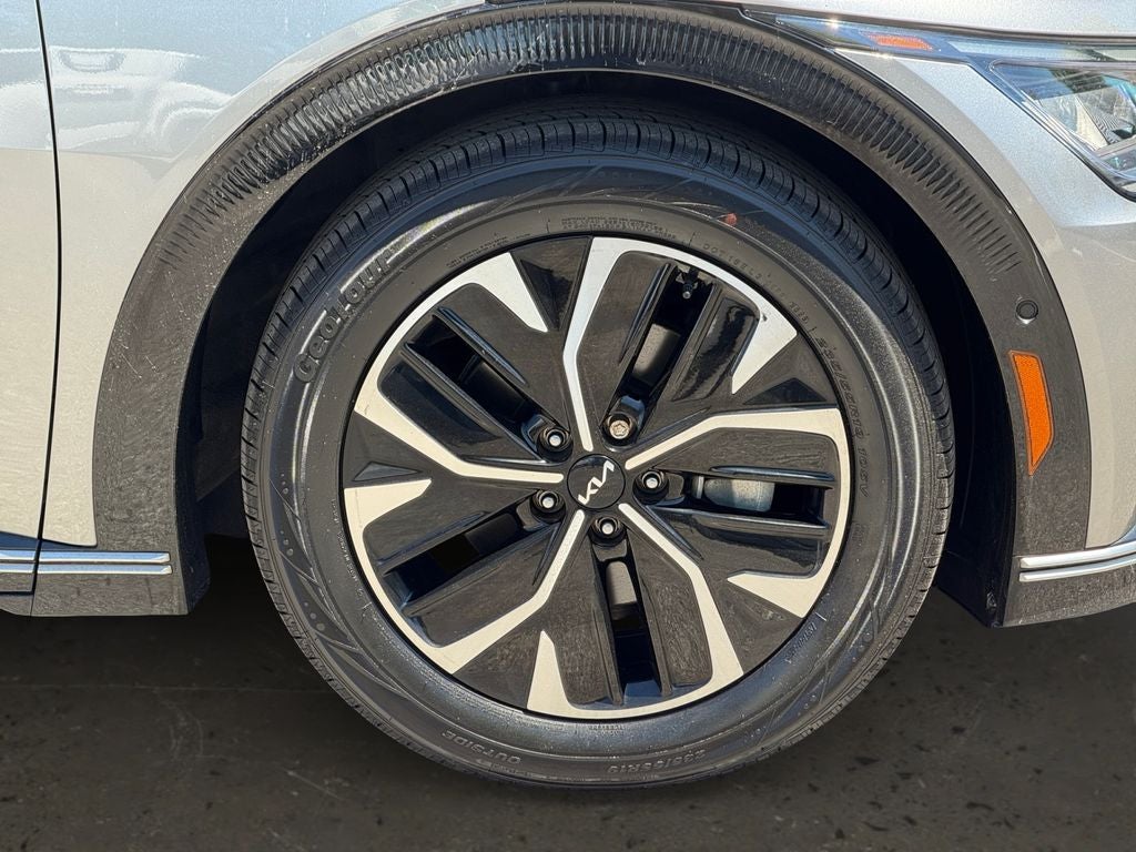 2023 Kia EV6 Wind