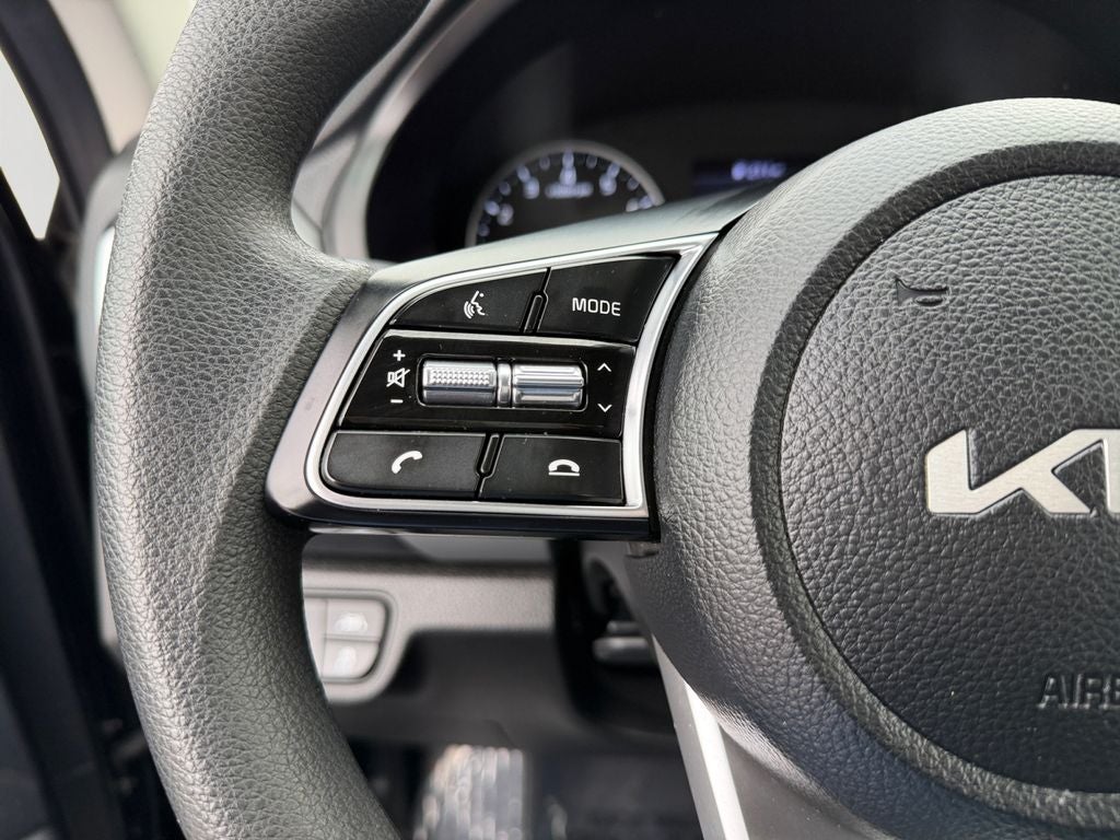 2023 Kia Seltos LX 1 OWNER / CLEAN CARFAX