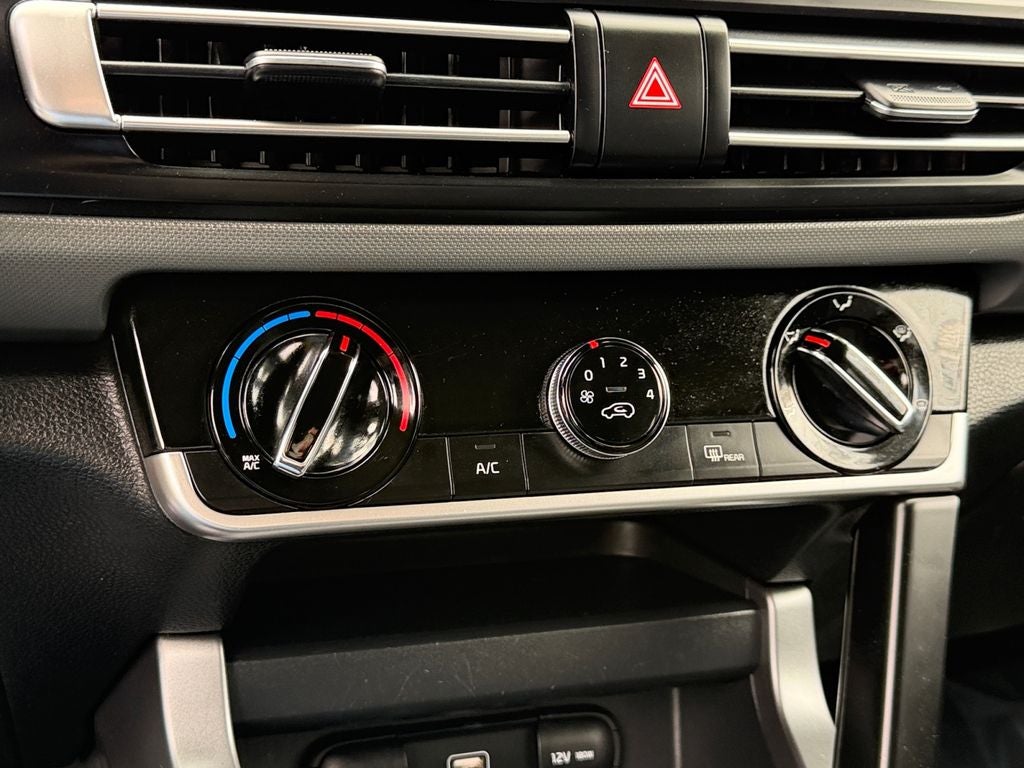 2023 Kia Seltos LX 1 OWNER / CLEAN CARFAX