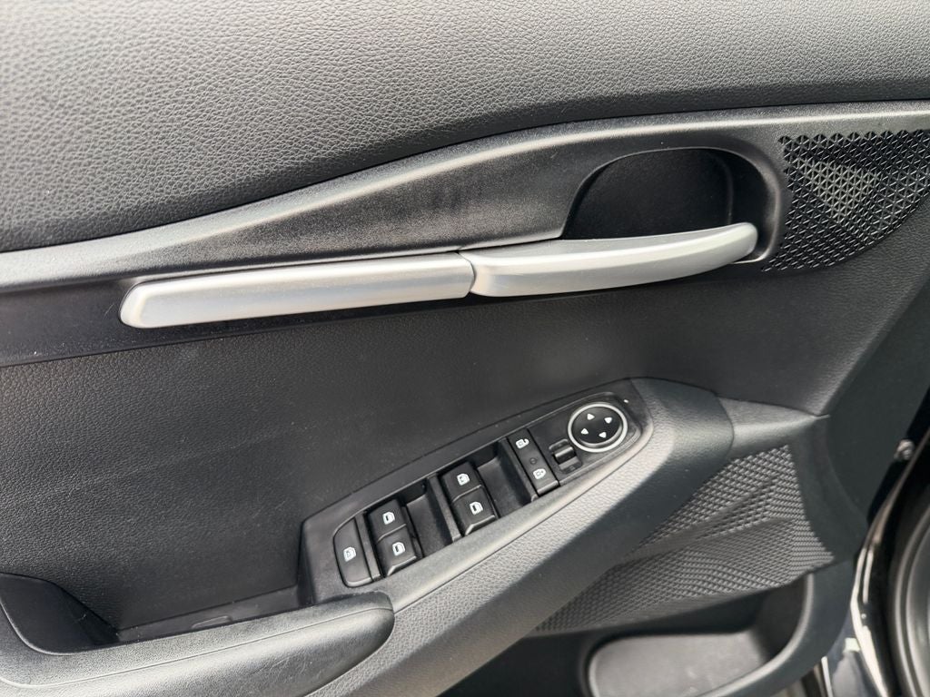 2023 Kia Seltos LX 1 OWNER / CLEAN CARFAX