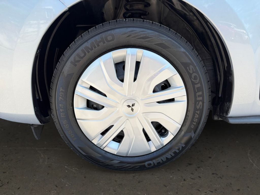 2024 Mitsubishi Mirage ES