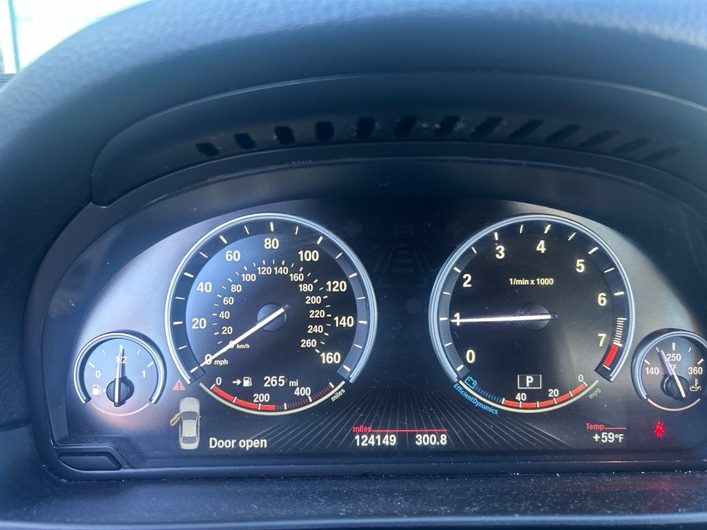 2014 BMW 5 Series 528i