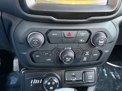 2023 Jeep Renegade Trailhawk