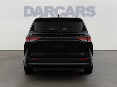 2026 Toyota Sienna Woodland Edition 7 Passenger