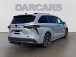 2026 Toyota Sienna Woodland Edition 7 Passenger