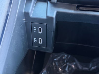 2026 Toyota Sienna Woodland Edition 7 Passenger