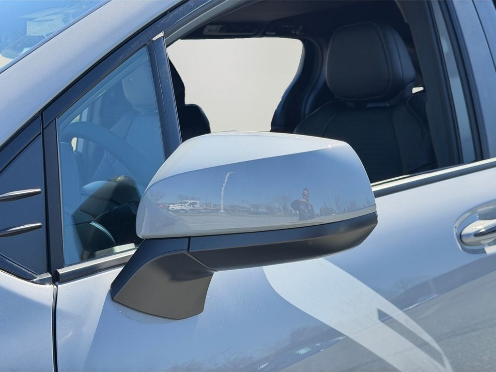 2026 Toyota Sienna Woodland Edition 7 Passenger