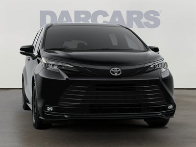 2026 Toyota Sienna Woodland 7 Passenger