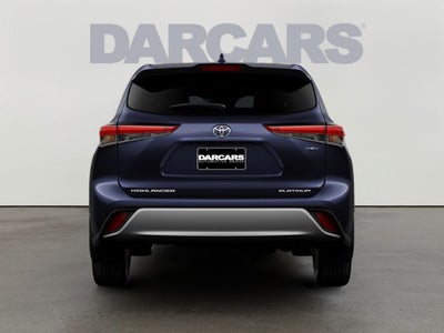 2026 Toyota Highlander Hybrid Platinum