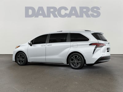 2026 Toyota Sienna Platinum 7 Passenger