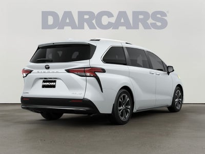 2026 Toyota Sienna Platinum 7 Passenger