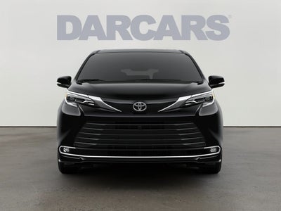 2026 Toyota Sienna Platinum 7 Passenger