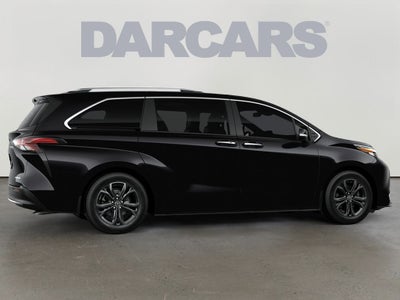 2026 Toyota Sienna Platinum 7 Passenger