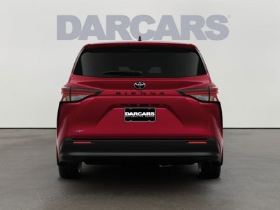 2026 Toyota Sienna LE 8 Passenger