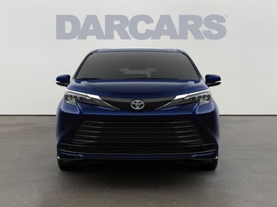 2026 Toyota Sienna LE 8 Passenger