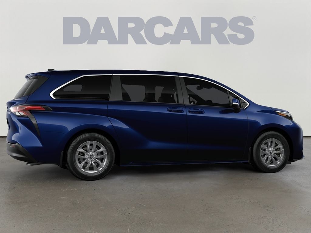2026 Toyota Sienna LE 8 Passenger